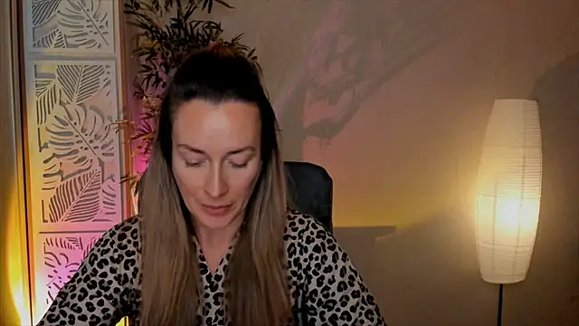 RebeccaMartinez webcam