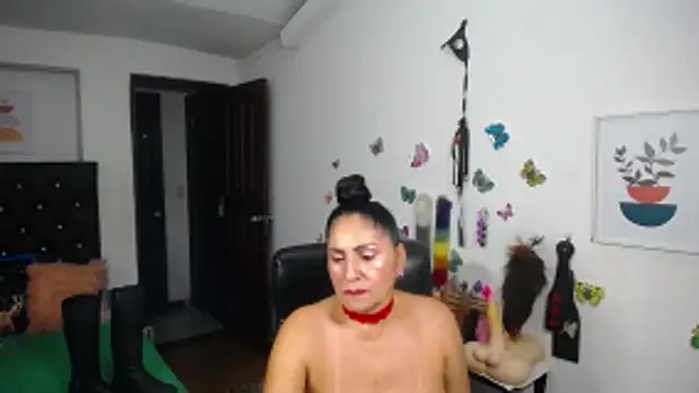 mature_bigboobs10 webcam