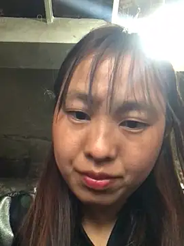 honeyyy110 - Honeyyy110's free webcam