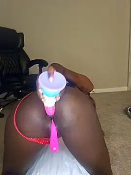 oliviaprettypussy webcam