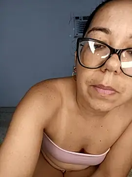 milftentasion - MilfTentasion's free webcam - UK Sex Cams