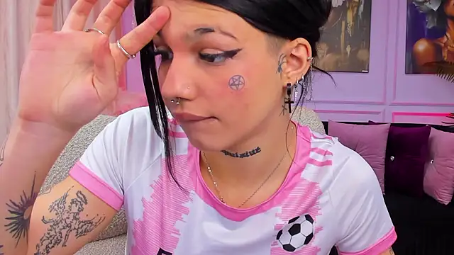 yasminwild - YasminWild's free webcam