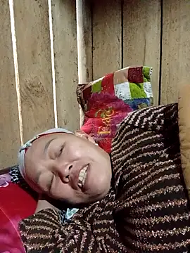 agnes-baby - Agnes-baby's free webcam