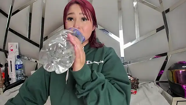 Catherinee69_x webcam