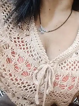 meenu_bhabhi547 webcam