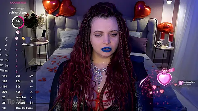 Miss_Maya_Mils webcam