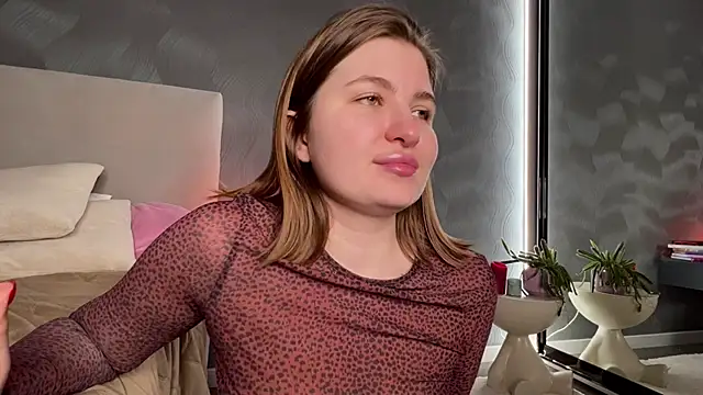 glossyvixen - GlossyVixen's free webcam - UK Sex Cams