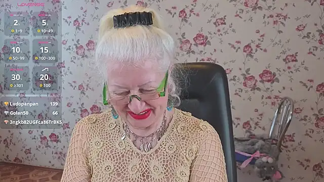 Maya_Mayflower webcam