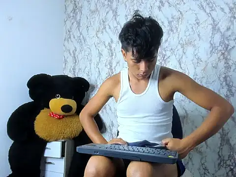 Valentino_Lane webcam