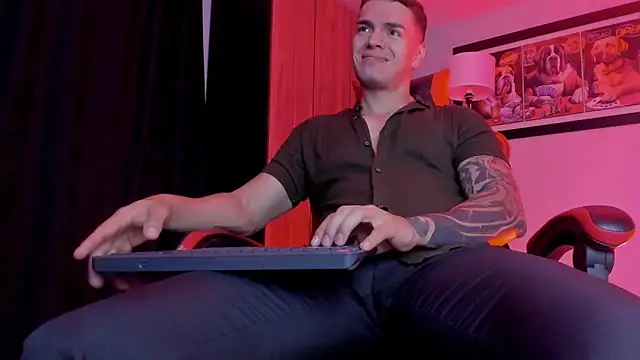 ALPHA_DOMINUS_ webcam