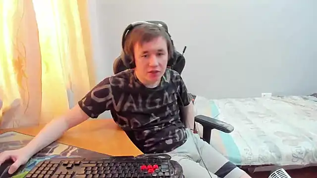 iliaskrislove webcam