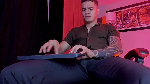 ALPHA_DOMINUS_ webcam