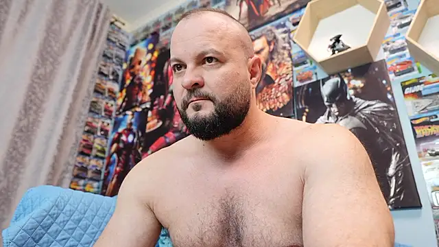 Muscle_Bear webcam