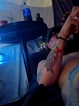 whitetrashsag420 webcam