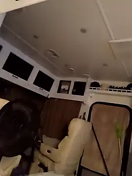 ezs_fukroom (Ask my age) - Blow my big load....