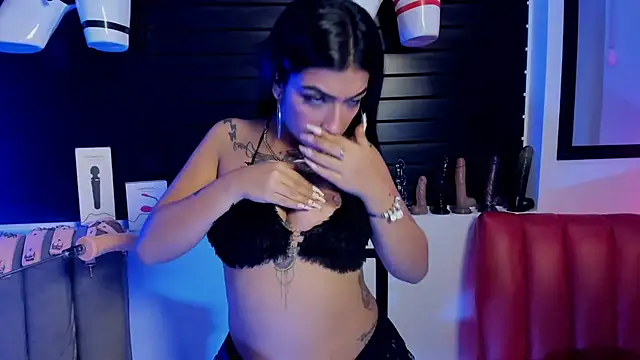 TeennNaugthy18 webcam