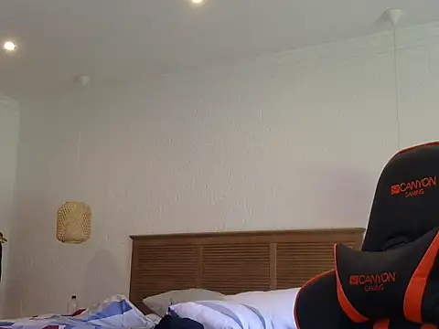 TroyDieselXXX webcam