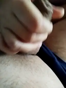 MadaamJizz_DickLewd webcam