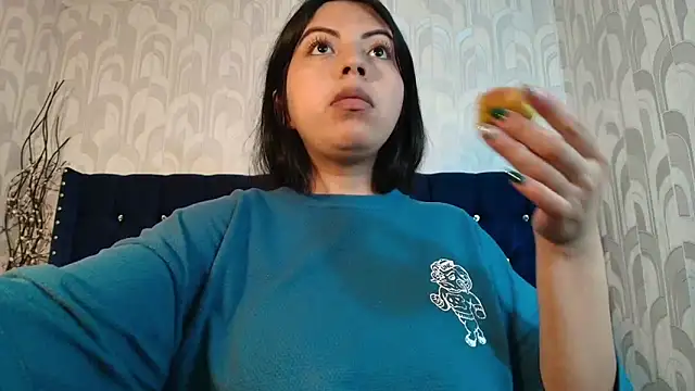 CarolineBrunx webcam