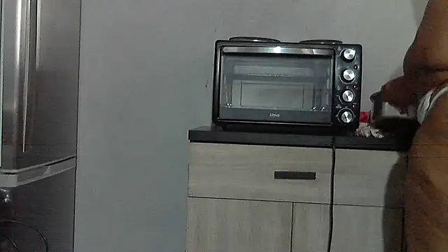 Sexy-queen99xx webcam