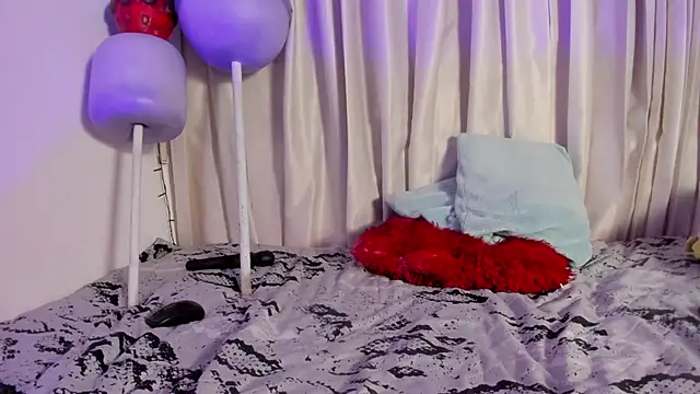 Lilith_Zenith_ webcam