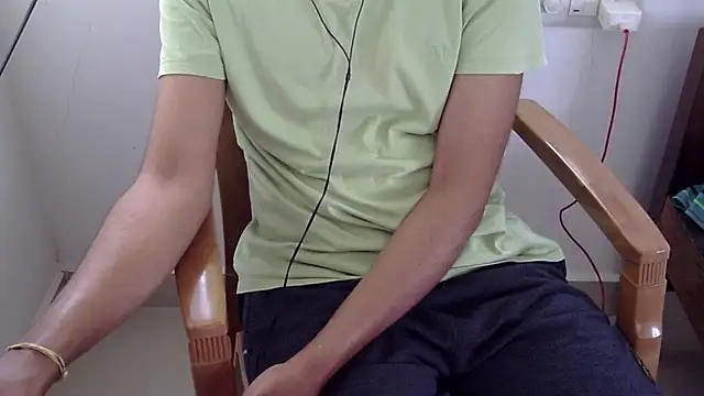 The_SHY_uncut webcam