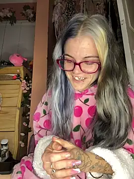 ittybittymeryssa webcam