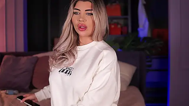 Monique_Celeste webcam