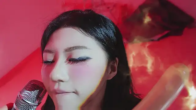 美女SSF-888在线直播