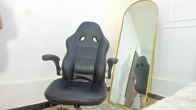 charlotte_dante212 webcam