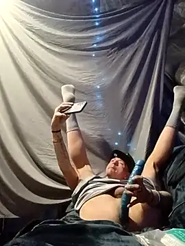 whitetrashsag420 webcam