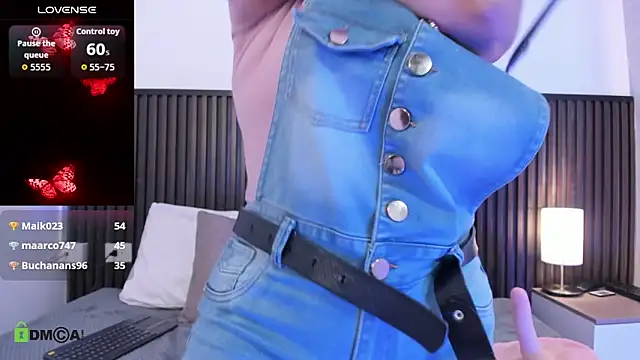 alahia_mellers webcam