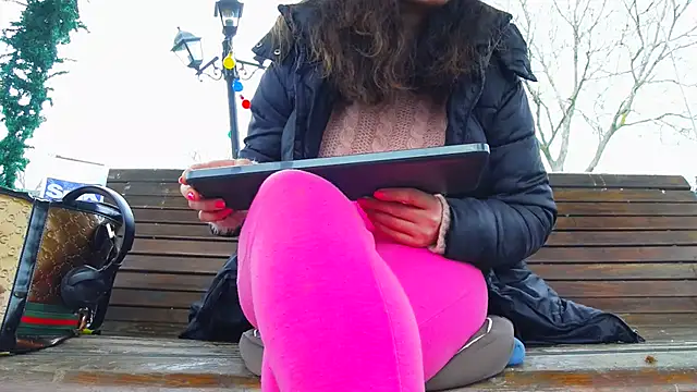 MellyBigLabiaOrgasmic webcam