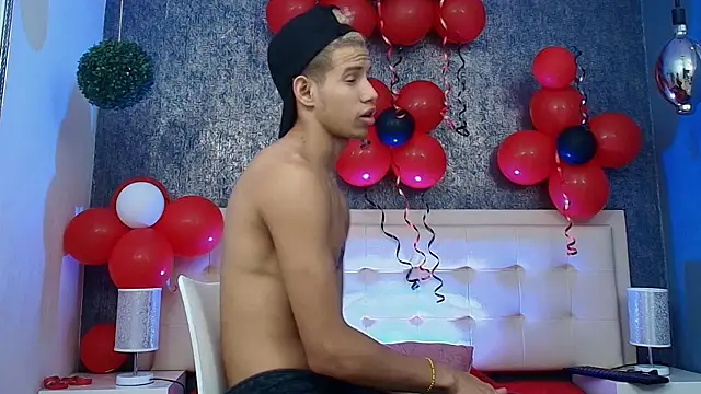 erick_zhimerman - Erick_Zhimerman's free webcam