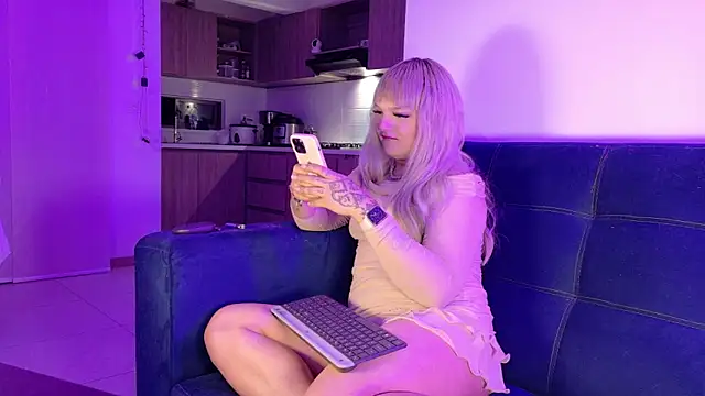 ScarletThompsonx webcam