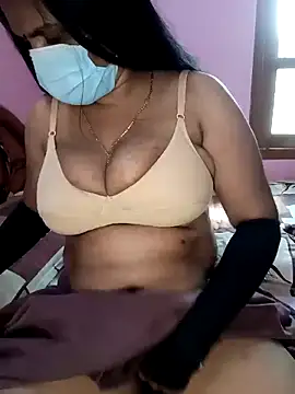 kannadatamiltelugubeauty (F milf) - Ass show