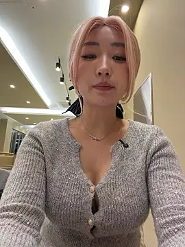 美女winter11在线直播