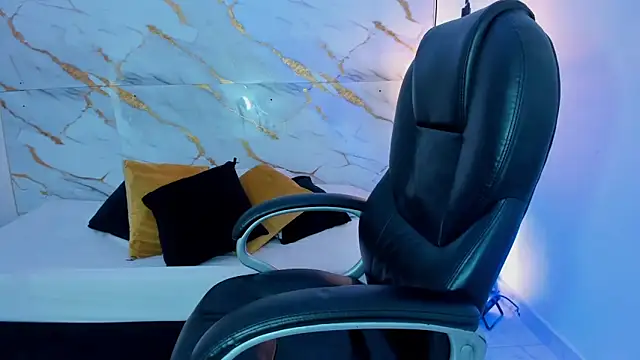 pretty_ariiel webcam