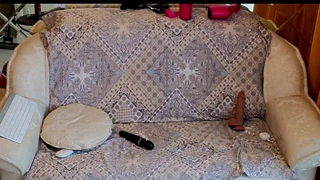 Alyonushkadarling webcam