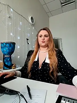 Juicy_PeachLux webcam