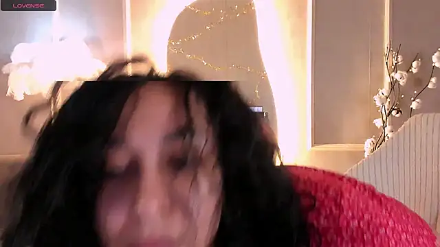 Aisha_Goldstein webcam