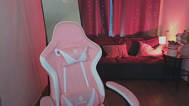 Nicoll_Cherry webcam