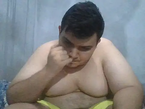 Ideal_Glamour webcam