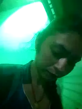 Nasrjfjfjy5578 webcam