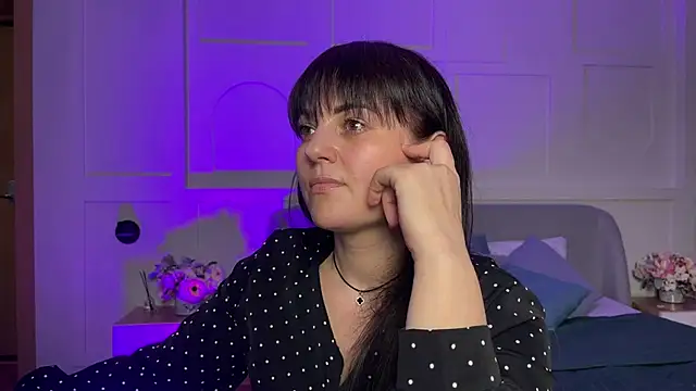 _silkyshadow_ - _SilkyShadow_'s free webcam - UK Sex Cams