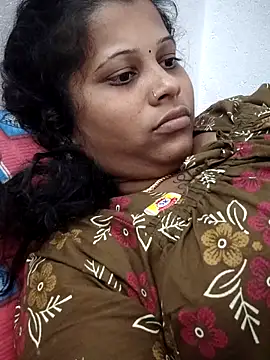 sweetqueen143 webcam