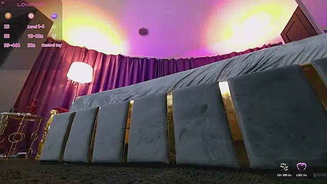 EmpressDesires webcam