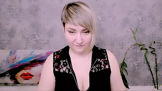 djullia - Djullia's free webcam