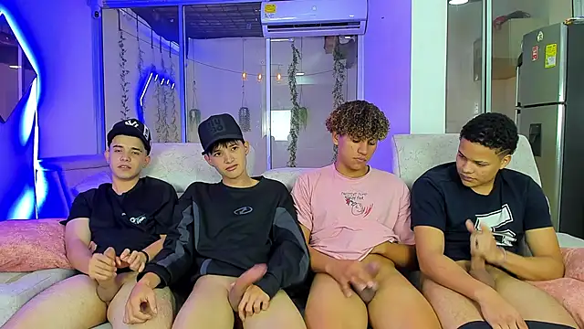 Houseofwarrios webcam