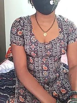 Hotty_pooja_07 webcam